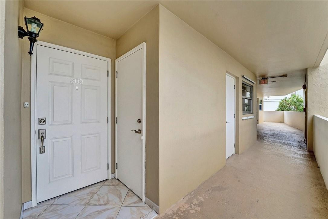 Ridgeview Towers - Residential