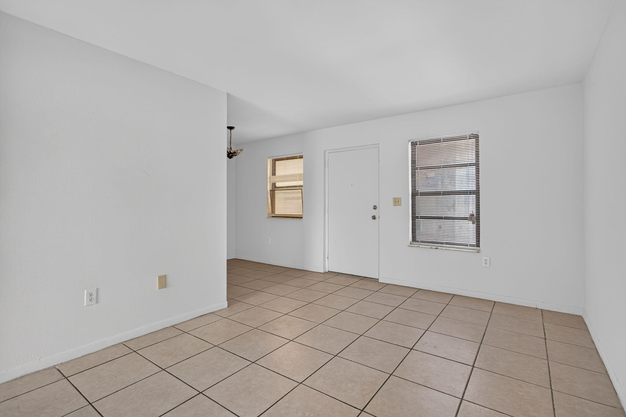 MELODIE ESTATES - Residential Lease