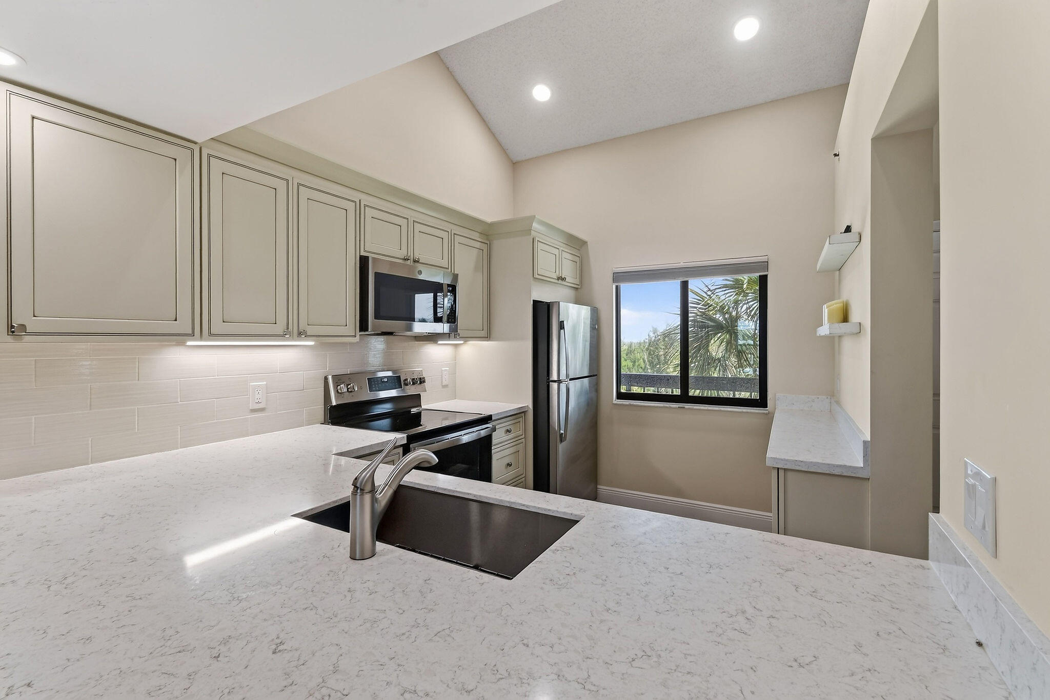Ocean at the Bluffs North - Residential