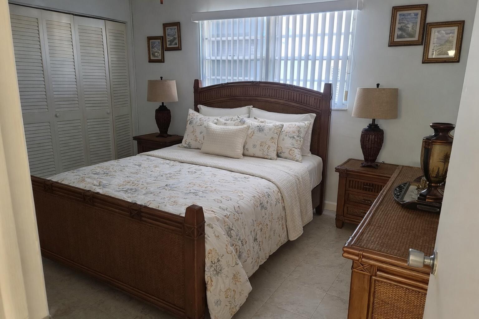 SANDPIPER CONDO - Residential
