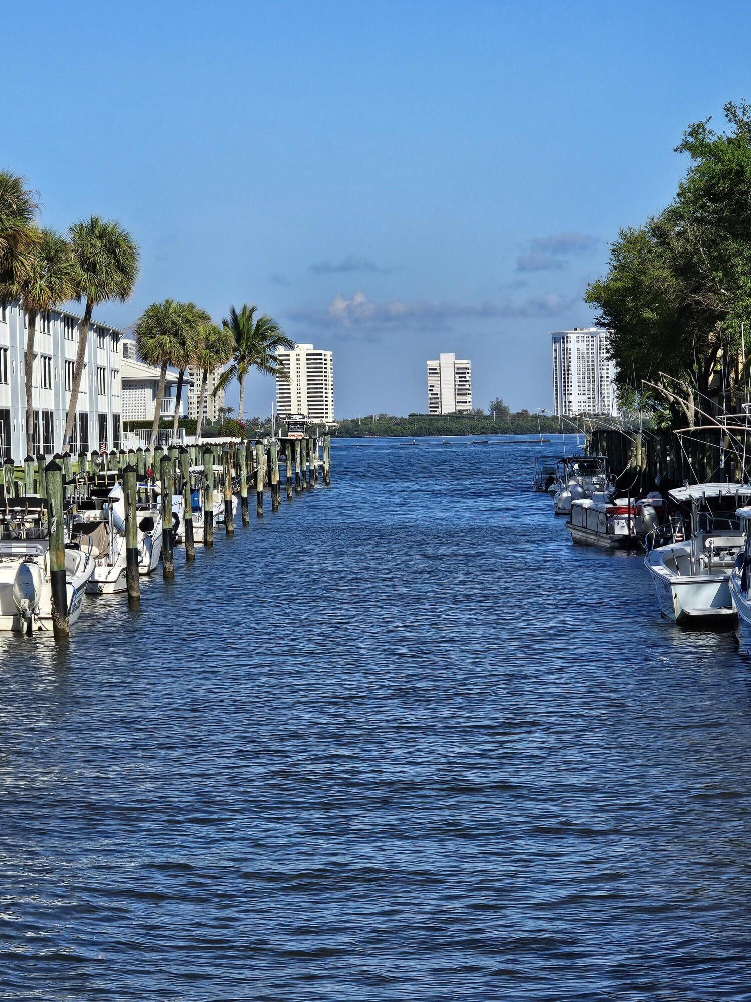 SANDPIPER CONDO - Residential