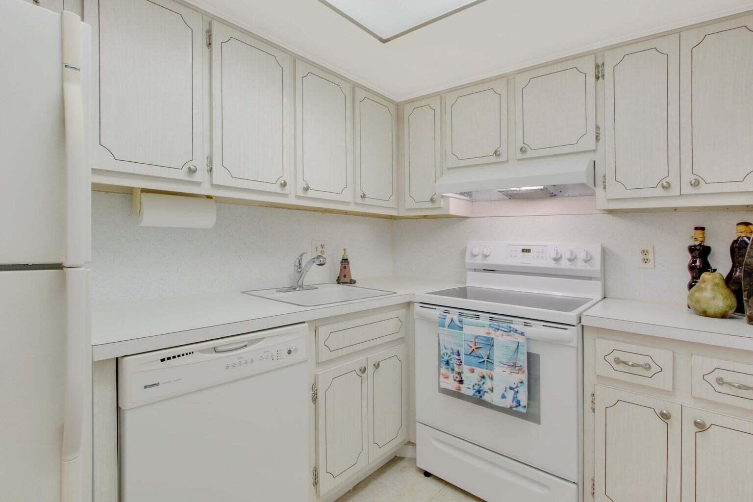 SANDPIPER CONDO - Residential