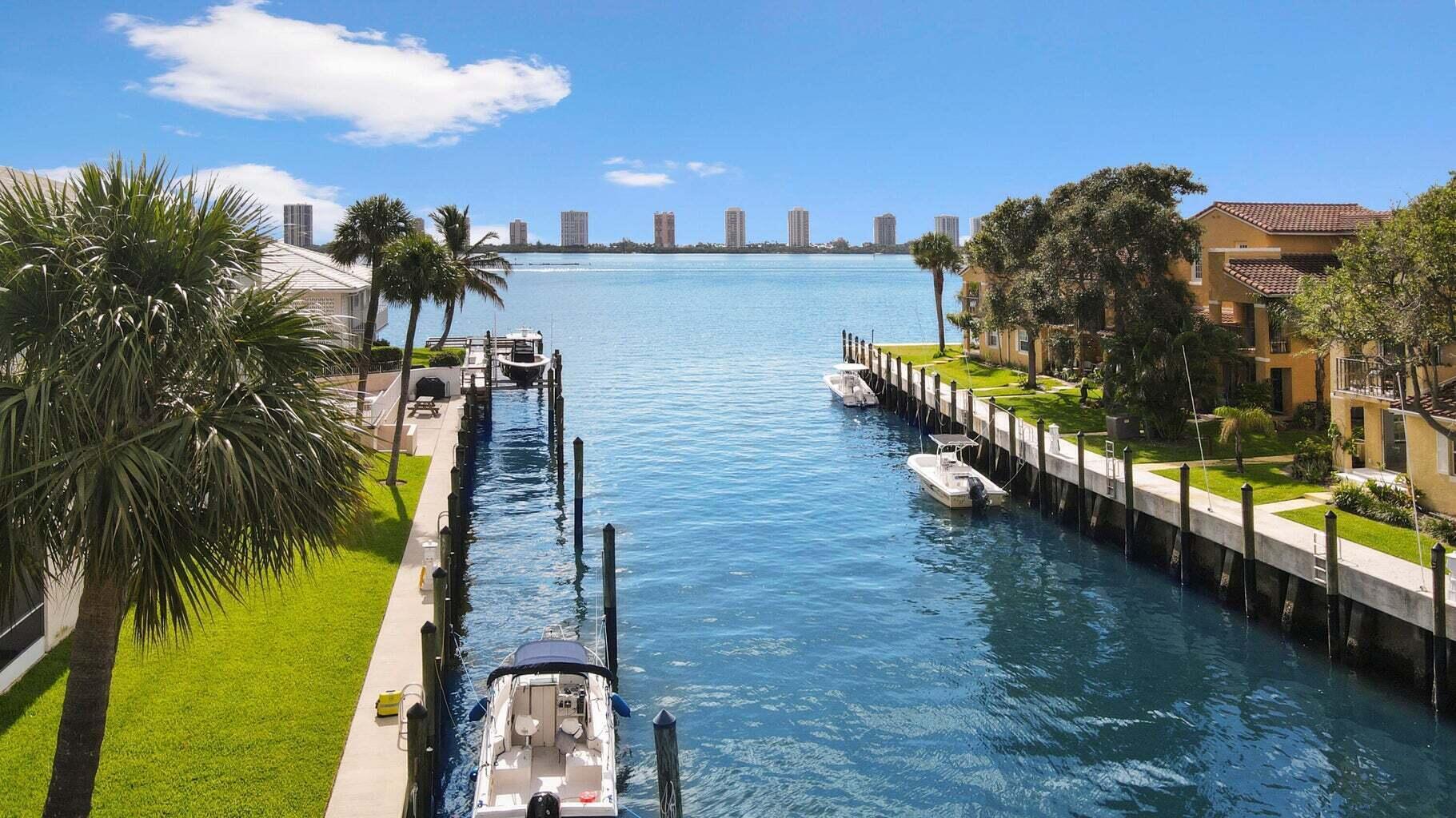 SANDPIPER CONDO - Residential