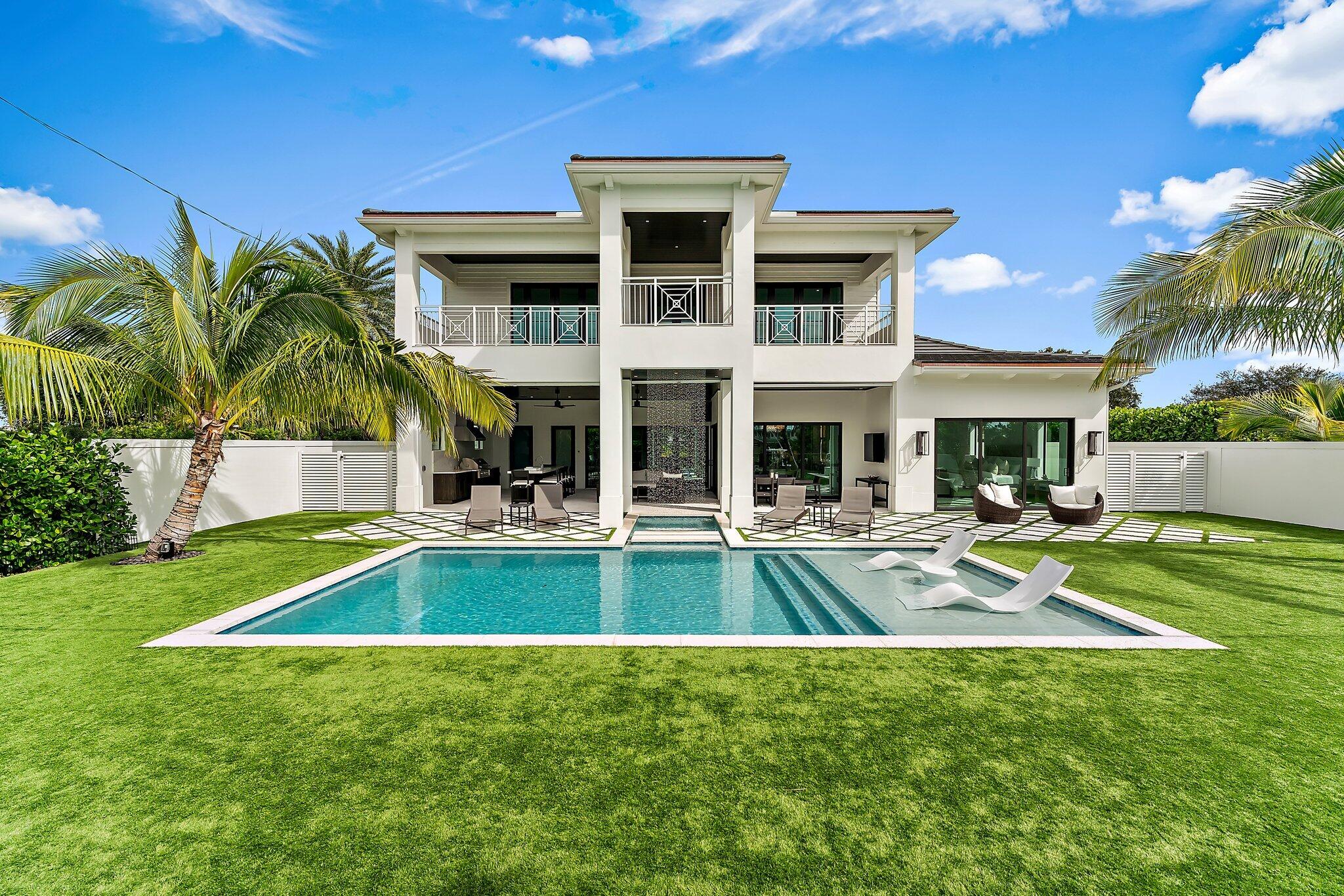 NORTH PALM BEACH VILLAGE OF 1 - Residential