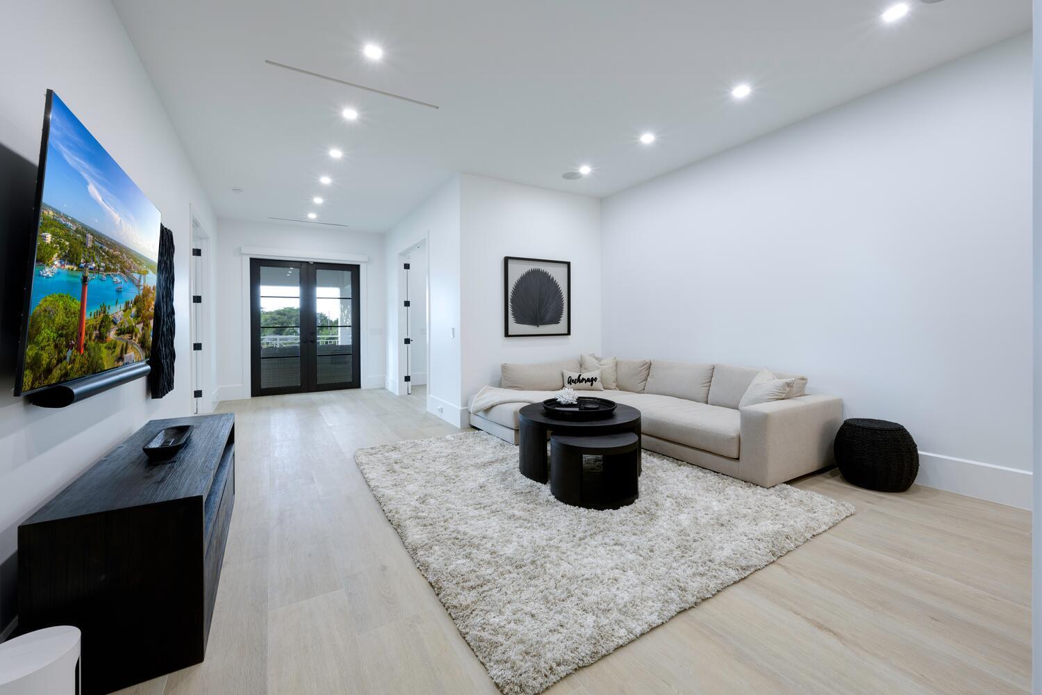 NORTH PALM BEACH VILLAGE OF 1 - Residential