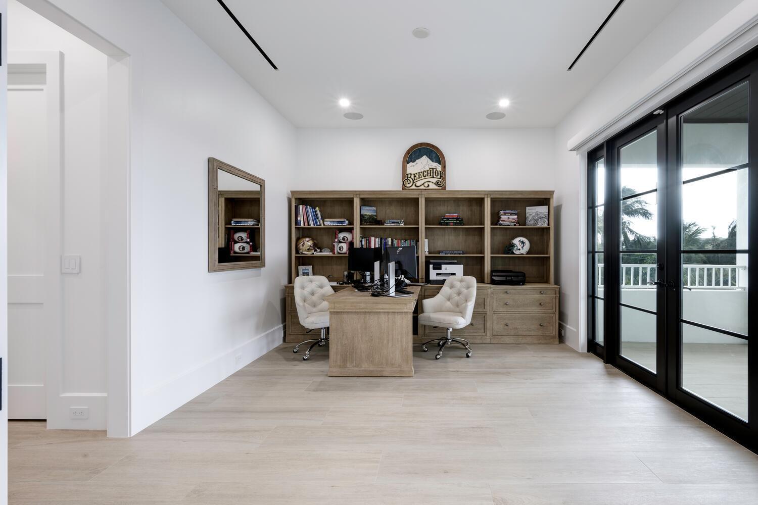 NORTH PALM BEACH VILLAGE OF 1 - Residential