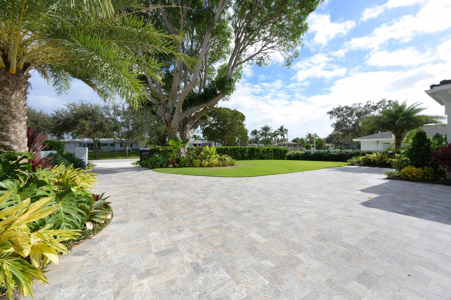 NORTH PALM BEACH VILLAGE OF 1 - Residential