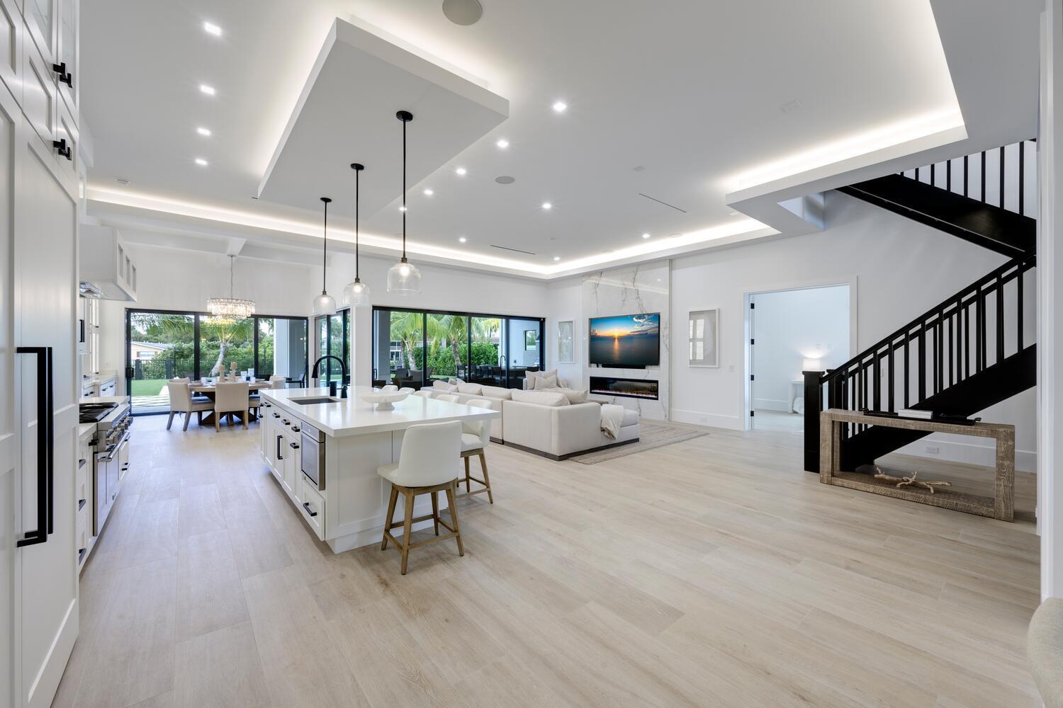 NORTH PALM BEACH VILLAGE OF 1 - Residential