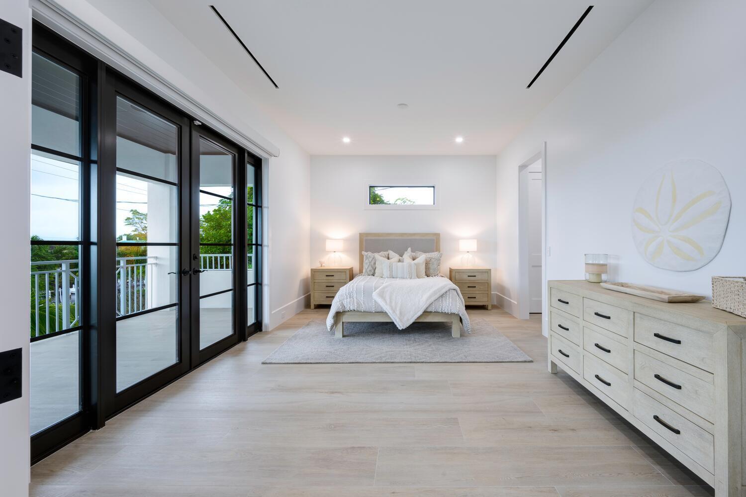 NORTH PALM BEACH VILLAGE OF 1 - Residential