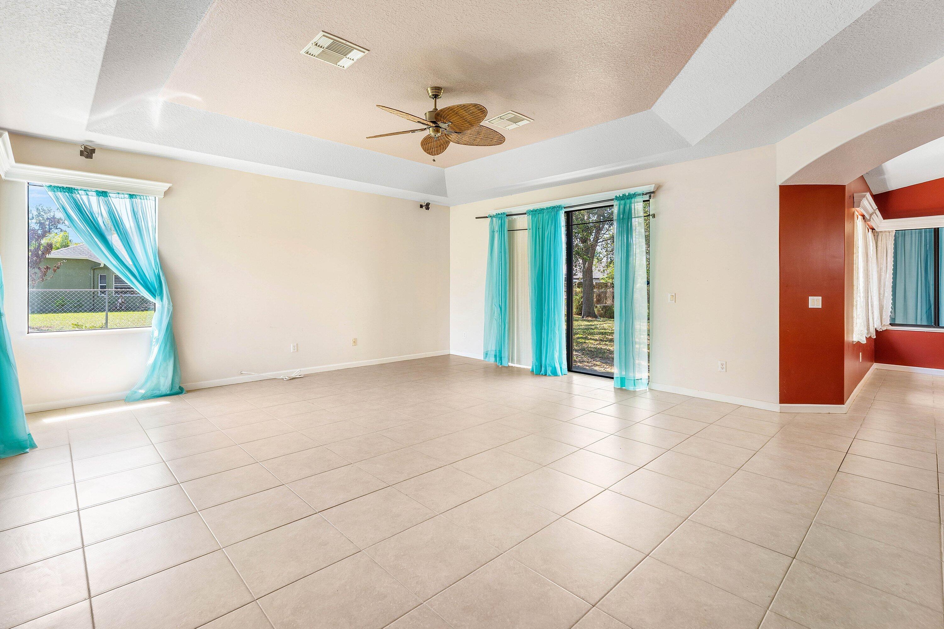 PORT ST LUCIE SECTION 19 - Residential