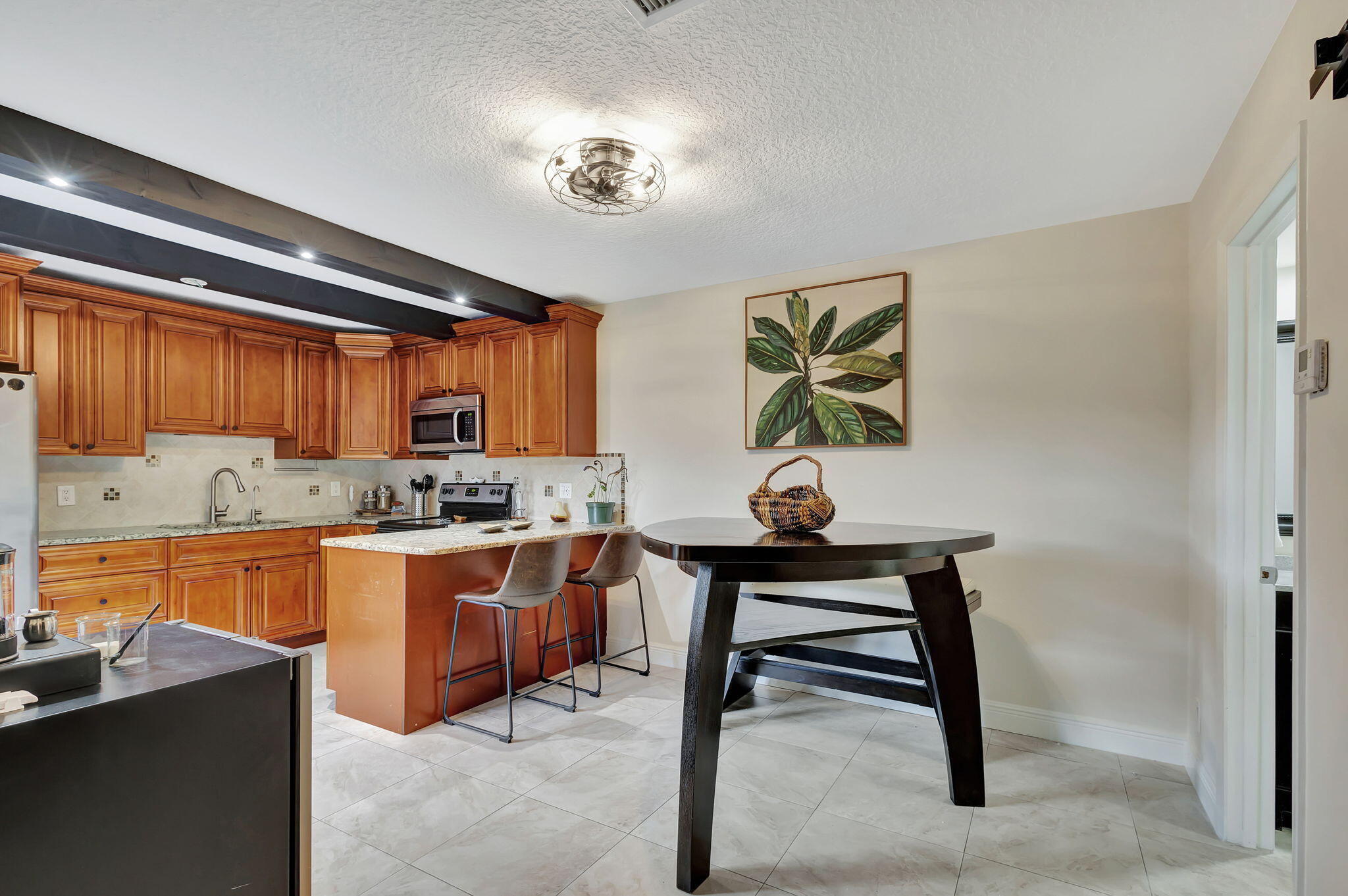 LAKEWOOD - Residential
