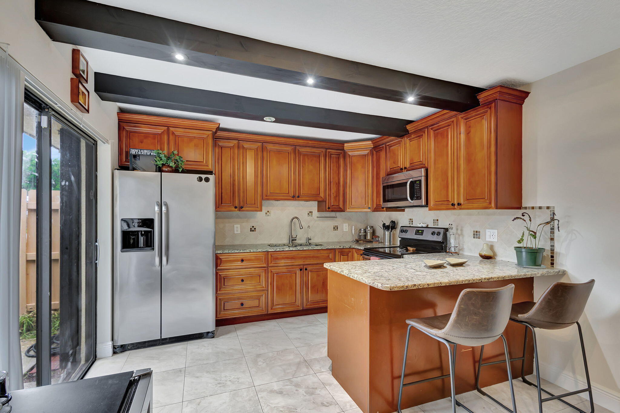 LAKEWOOD - Residential