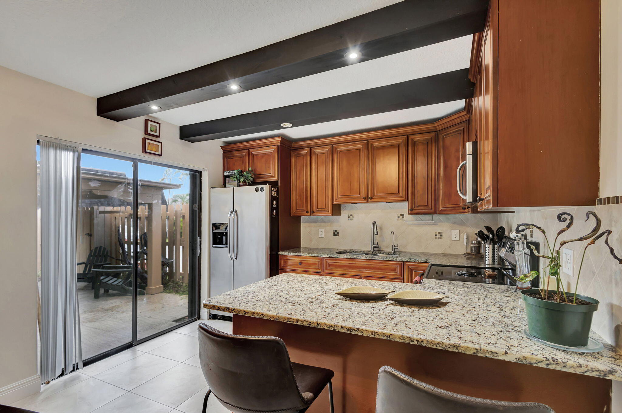 LAKEWOOD - Residential