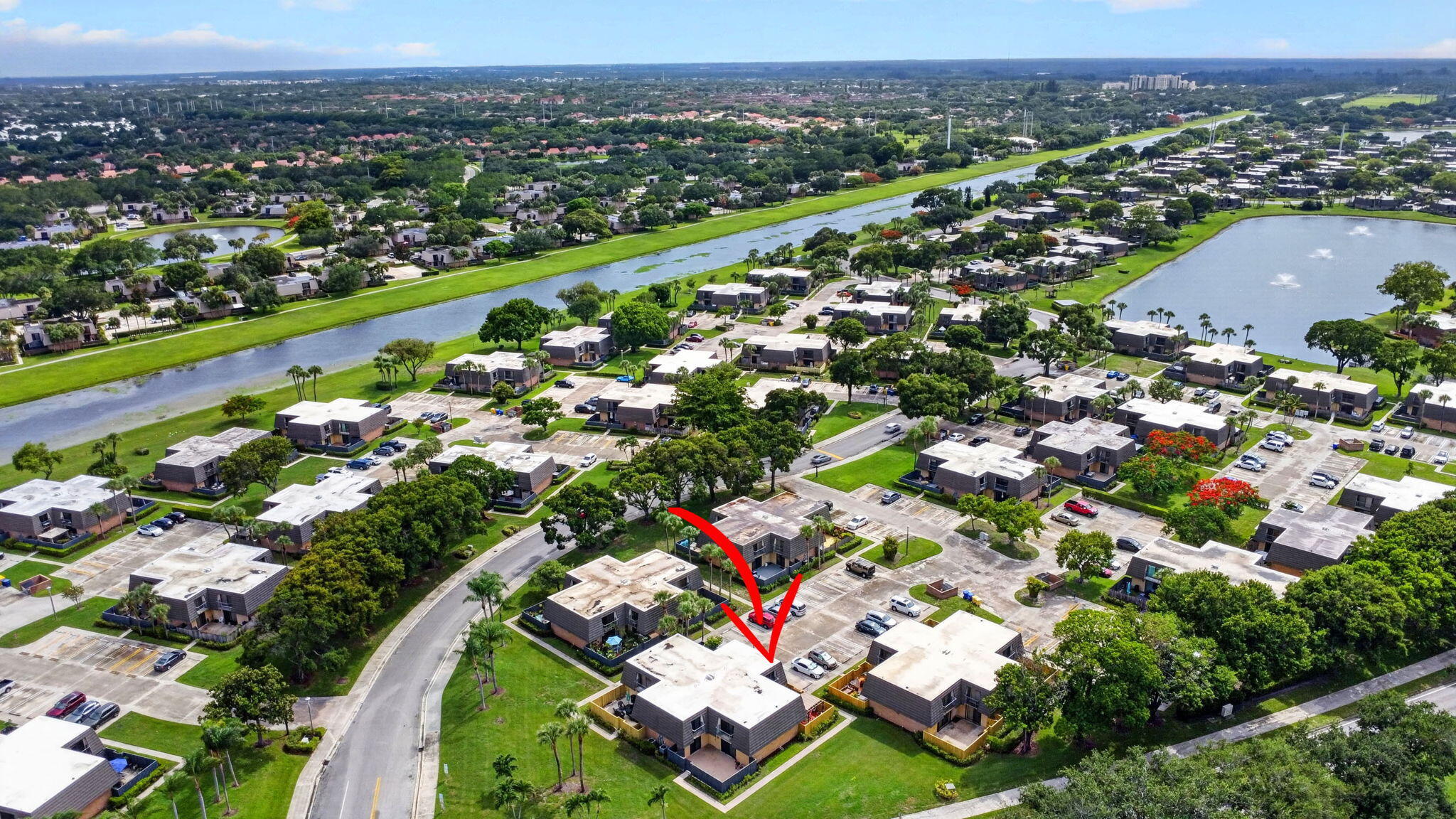VILLAGE OF SANDALWOOD LAKES 1 - Residential