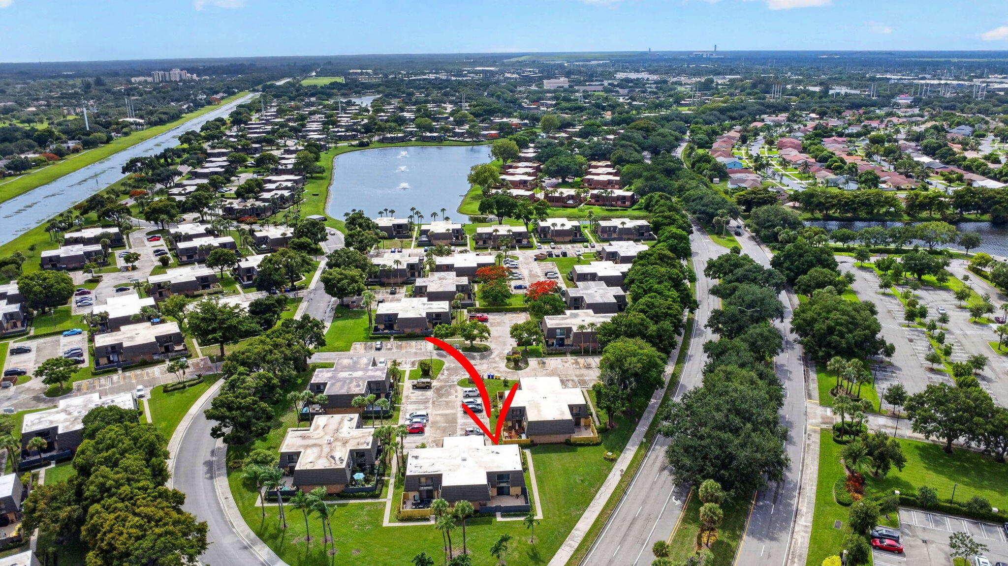 VILLAGE OF SANDALWOOD LAKES 1 - Residential