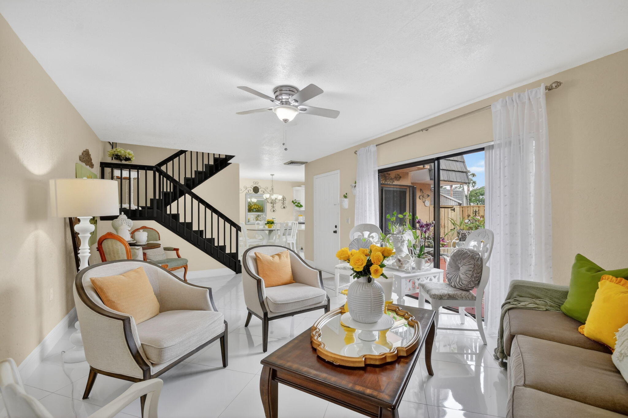 VILLAGE OF SANDALWOOD LAKES 1 - Residential