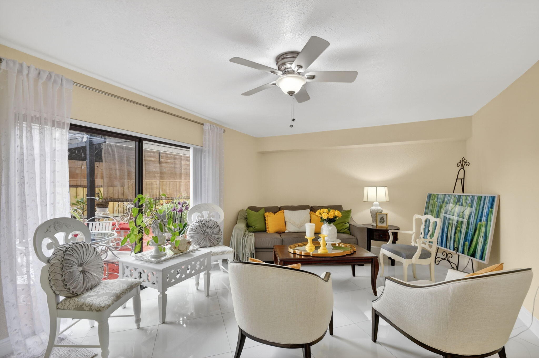 VILLAGE OF SANDALWOOD LAKES 1 - Residential