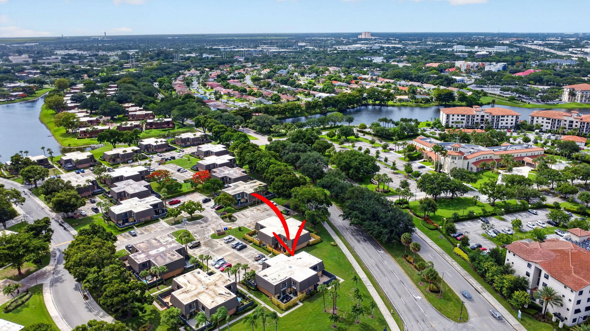 VILLAGE OF SANDALWOOD LAKES 1 - Residential