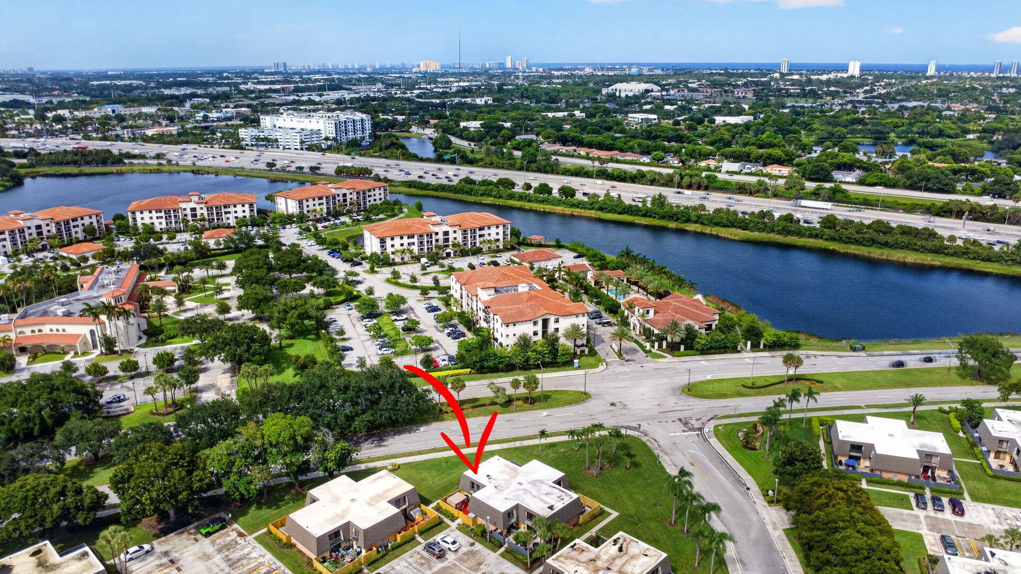 VILLAGE OF SANDALWOOD LAKES 1 - Residential