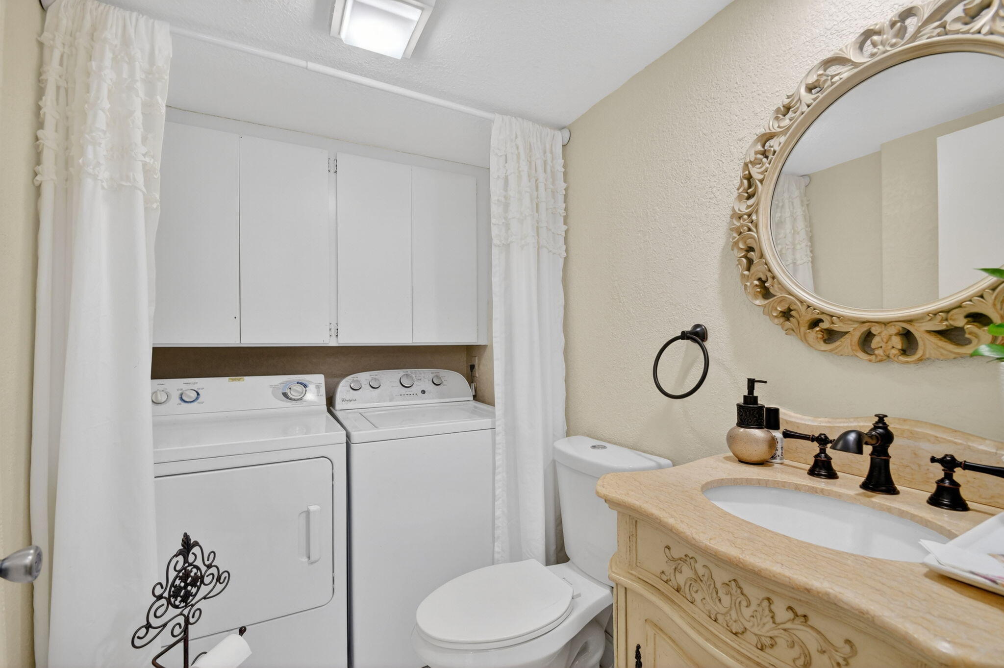 VILLAGE OF SANDALWOOD LAKES 1 - Residential