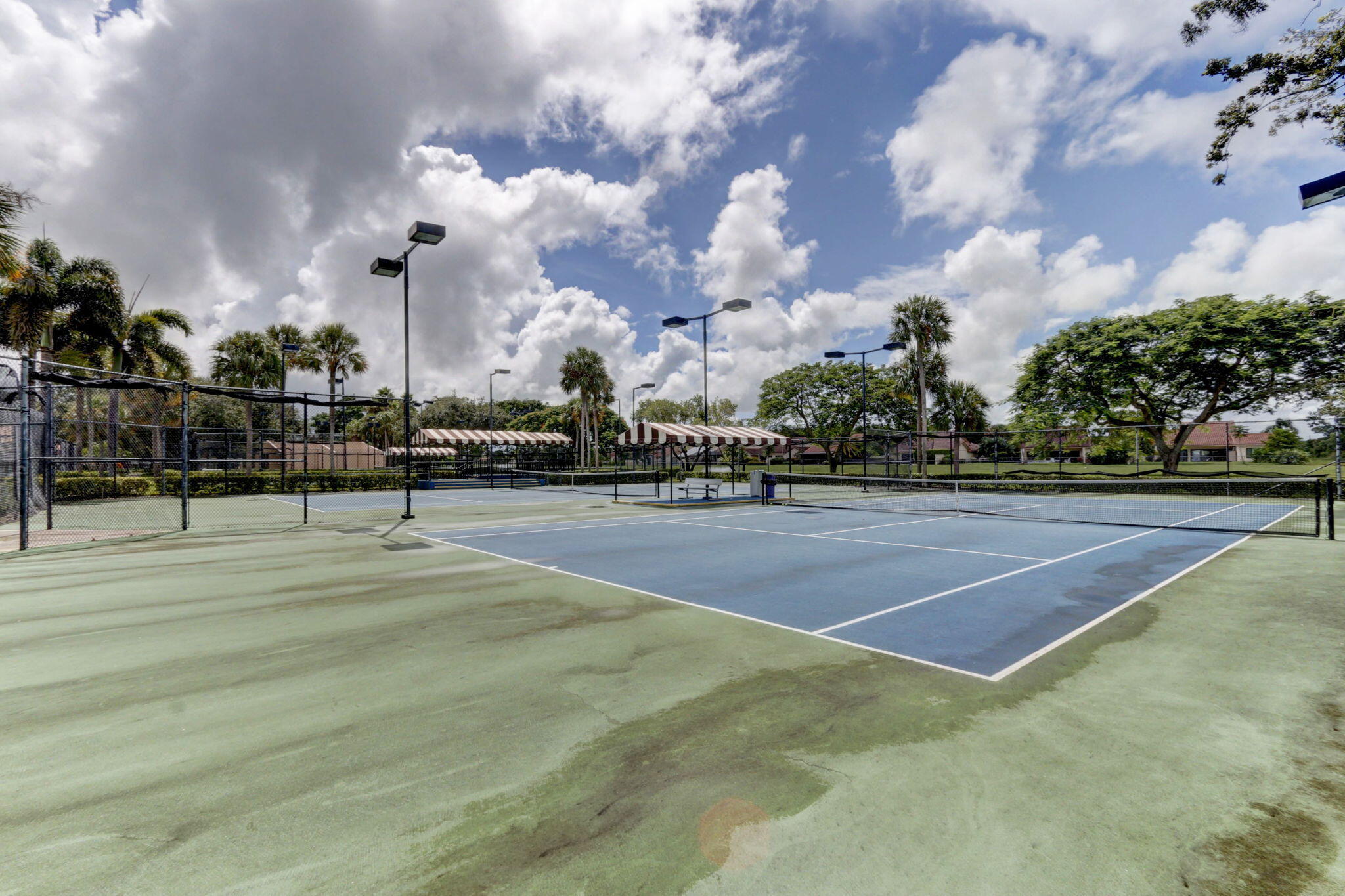 VILLAGE OF SANDALWOOD LAKES 1 - Residential