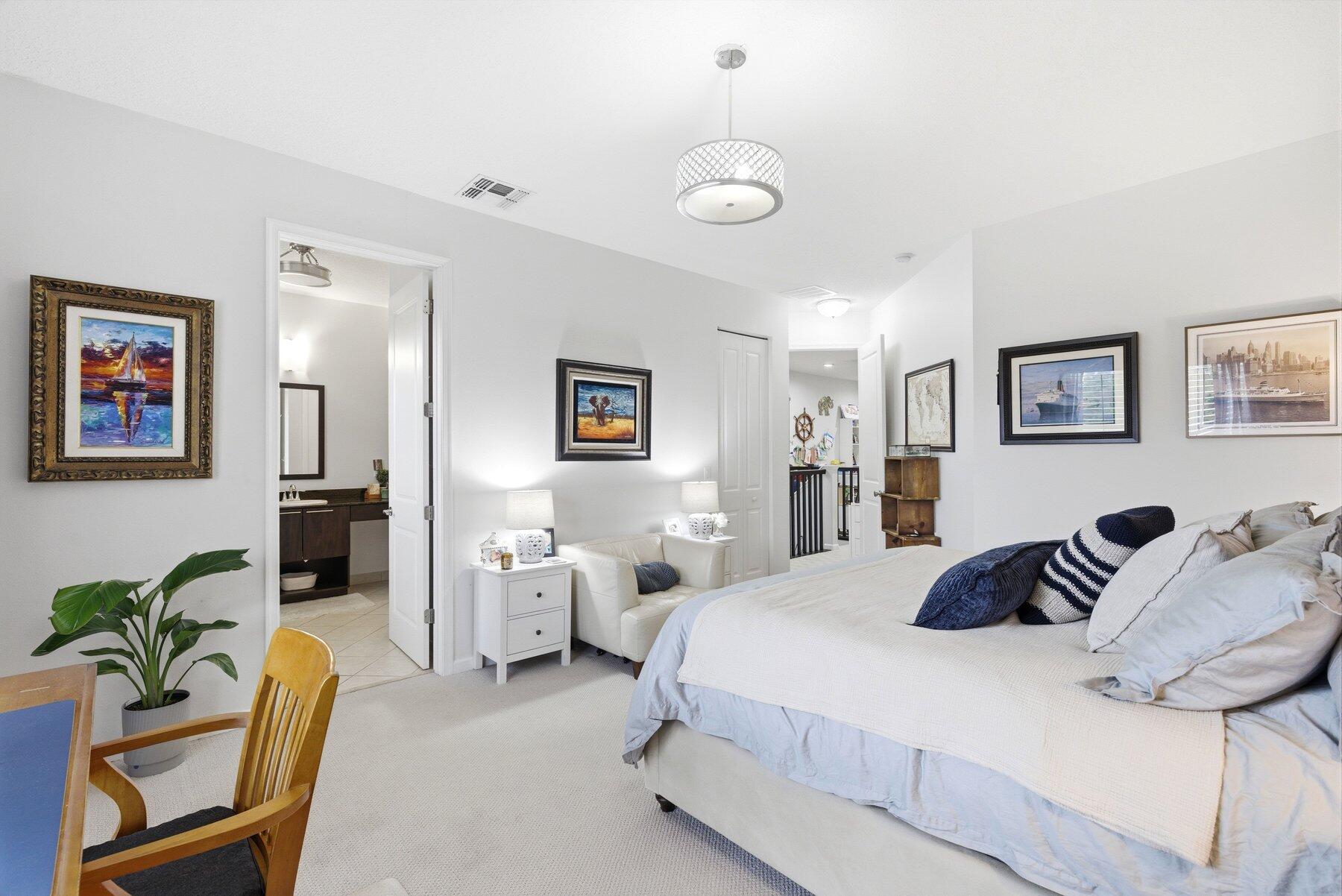 CENTRA BLUE LAKE TOWNHOMES - Residential