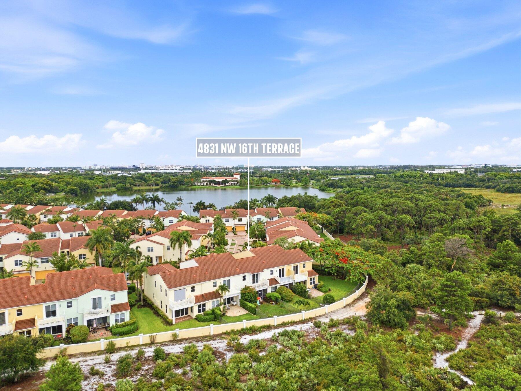 CENTRA BLUE LAKE TOWNHOMES - Residential
