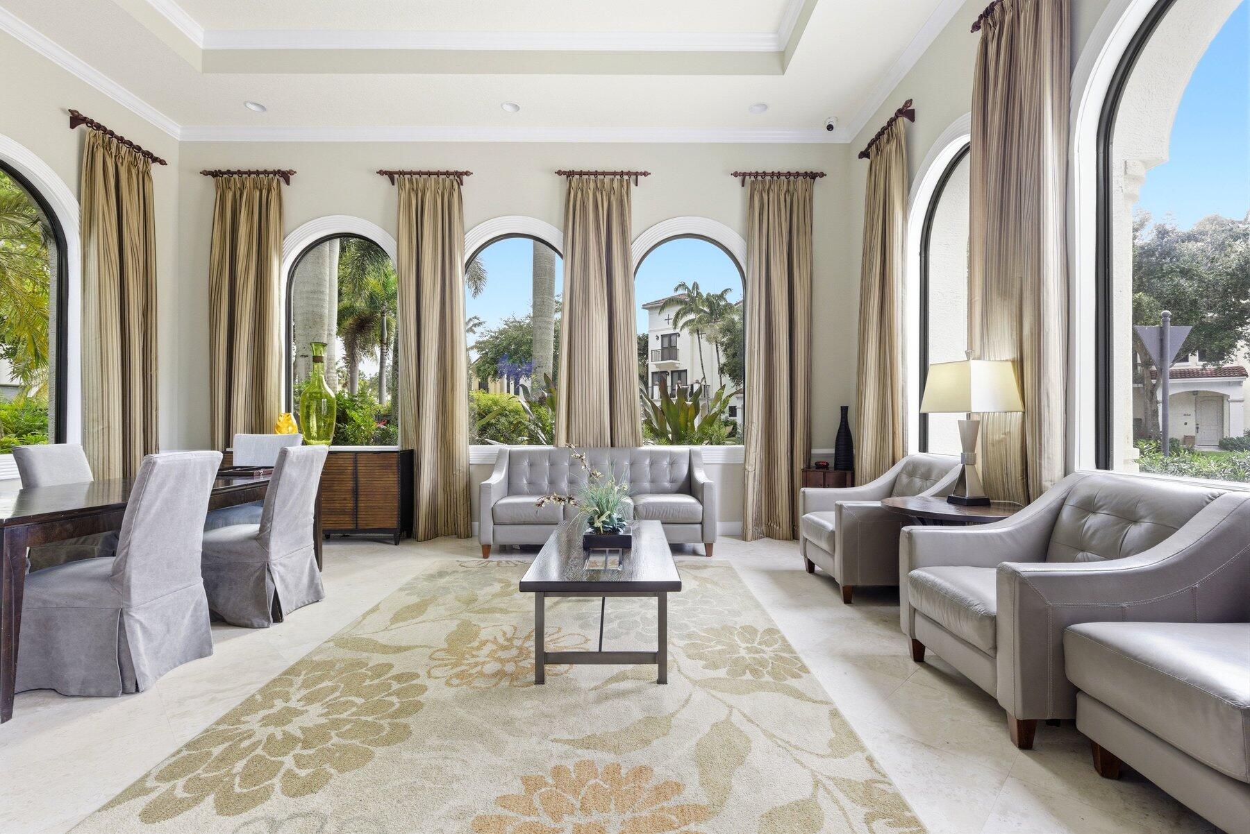 CENTRA BLUE LAKE TOWNHOMES - Residential
