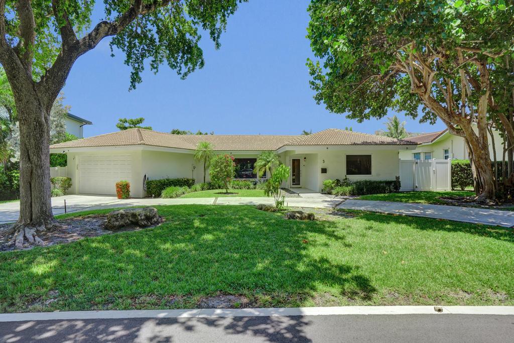 SEA RANCH LAKES - Residential