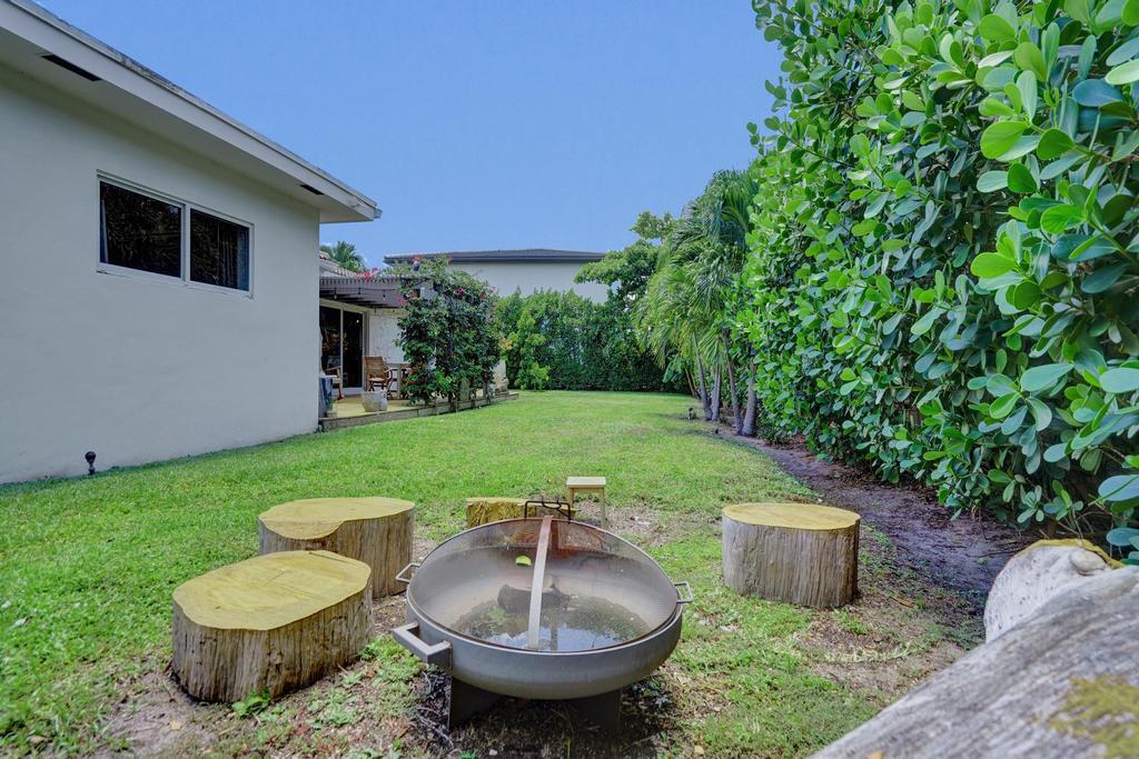 SEA RANCH LAKES - Residential