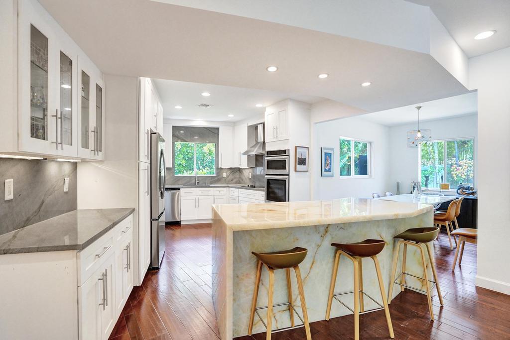 SEA RANCH LAKES - Residential