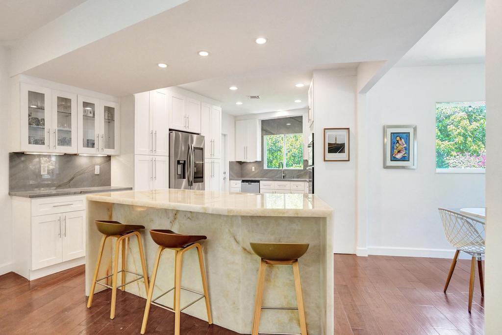 SEA RANCH LAKES - Residential