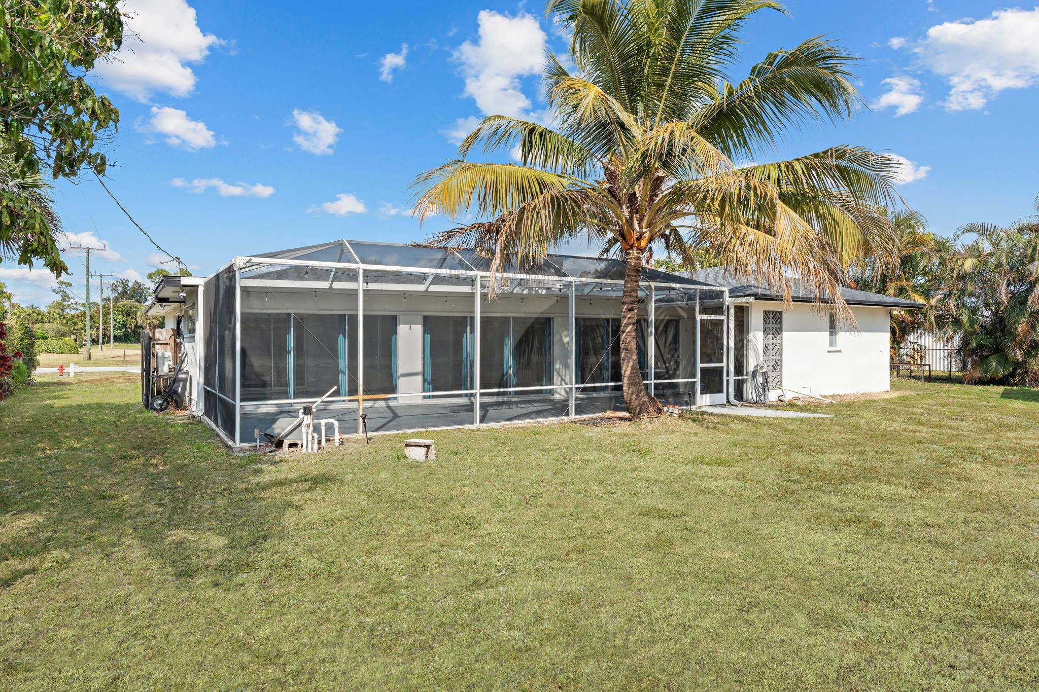 PALM BEACH NATL GOLF AND COUNTRY CLUB ESTATES 2 - Residential