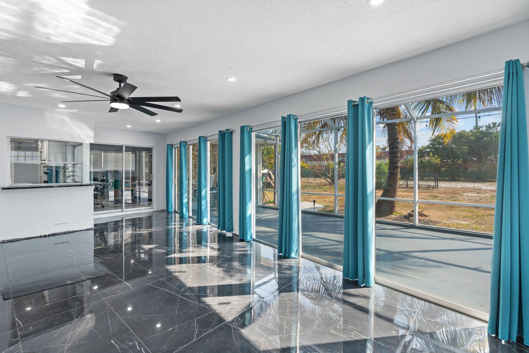 PALM BEACH NATL GOLF AND COUNTRY CLUB ESTATES 2 - Residential