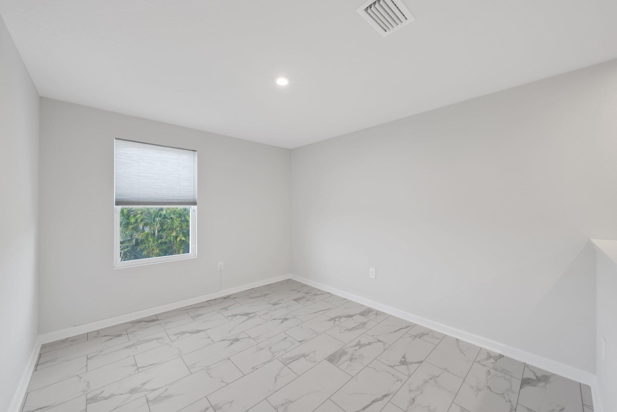 AVALON CROSSING - Residential