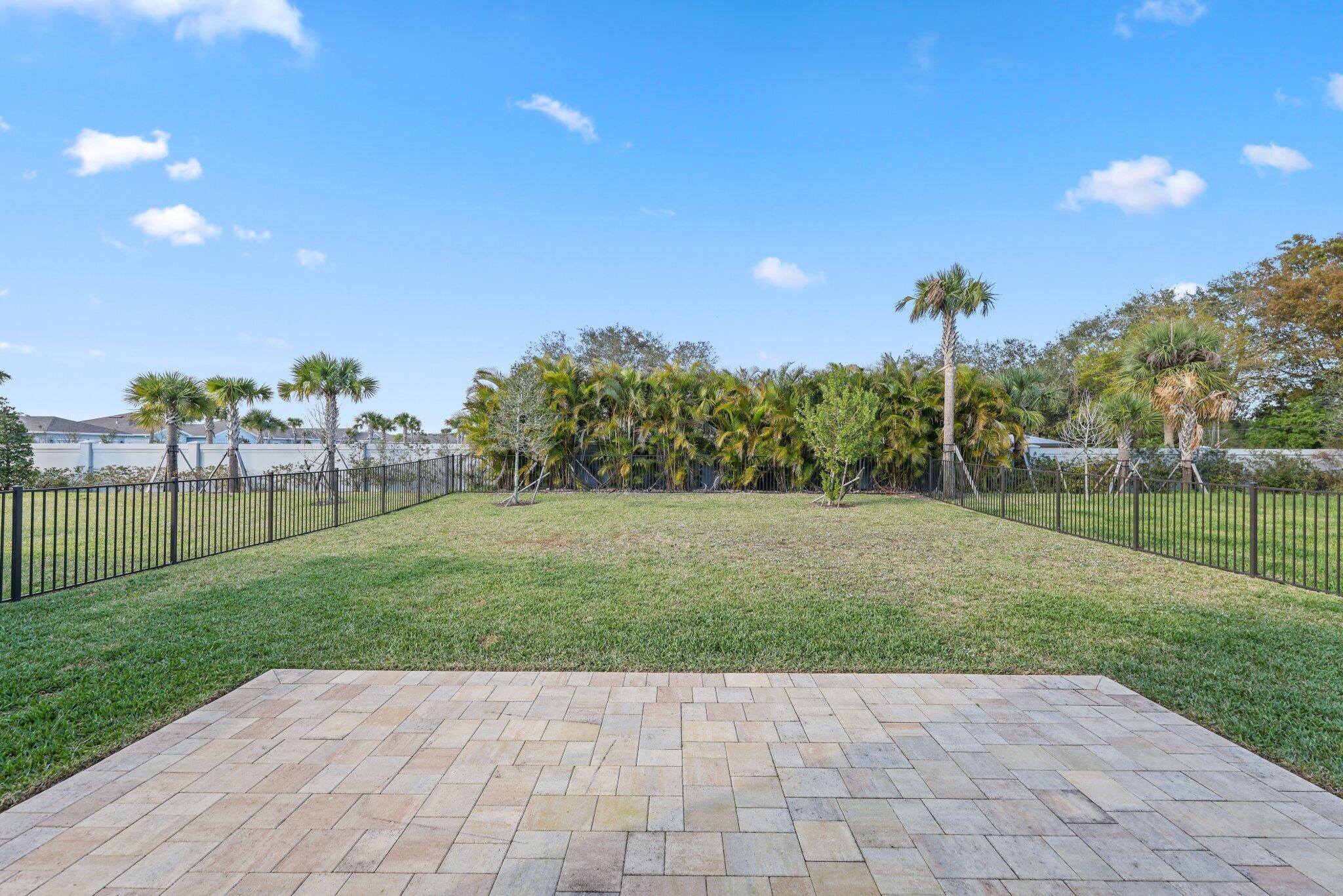 AVALON CROSSING - Residential