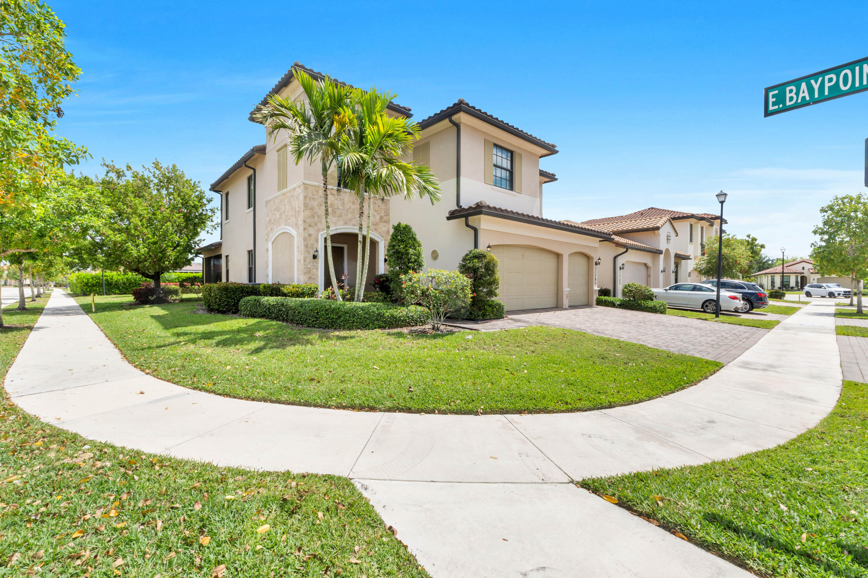 PARKLAND BAY - Residential