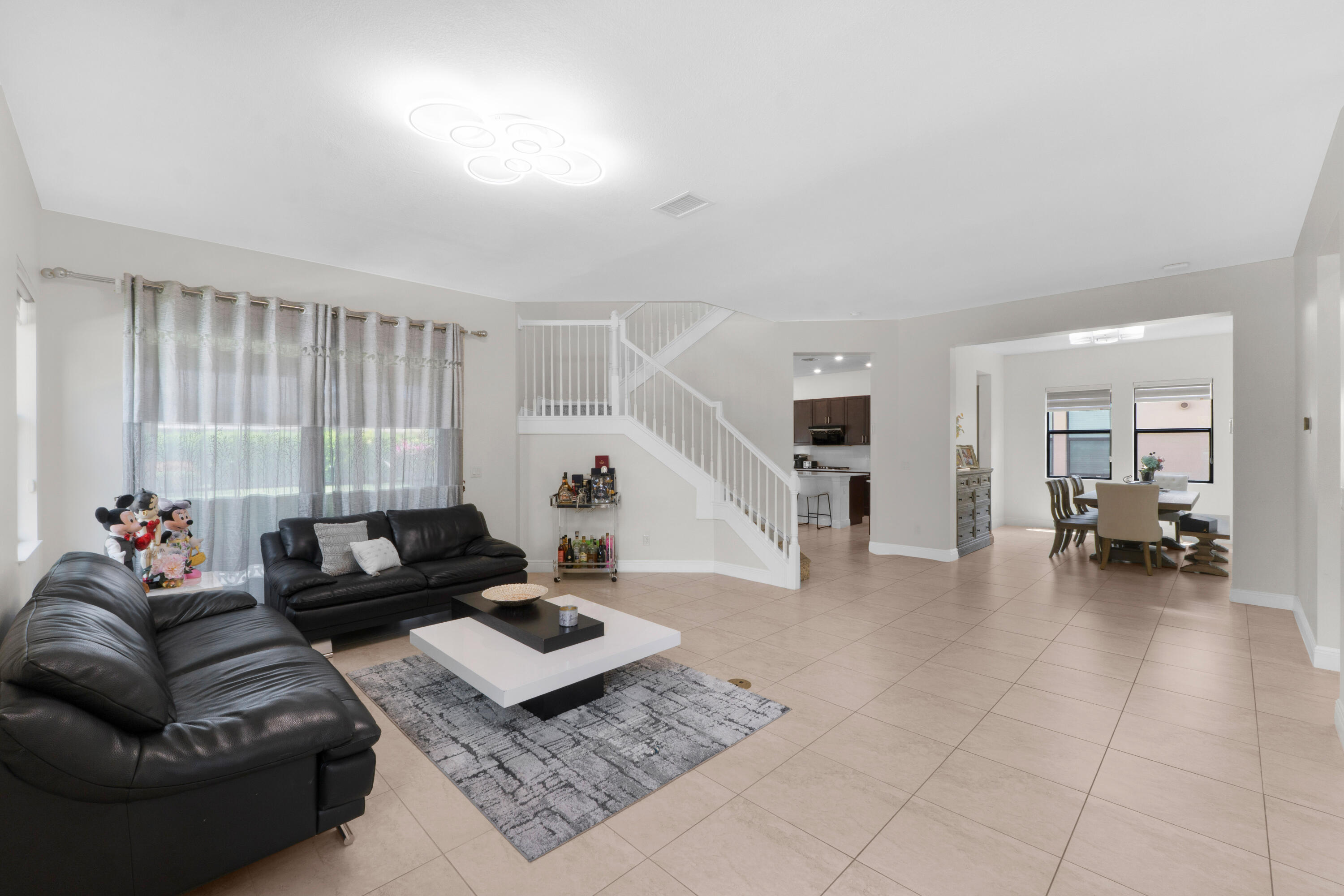 PARKLAND BAY - Residential