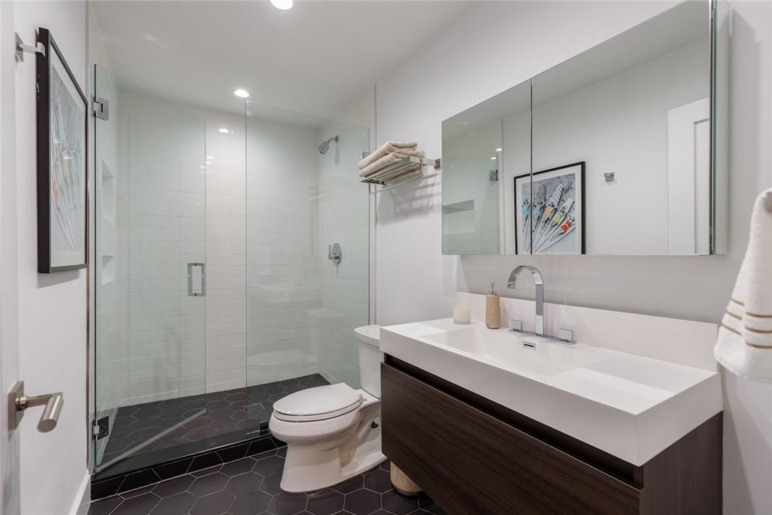 Sunrise Key 45-6 B - Residential