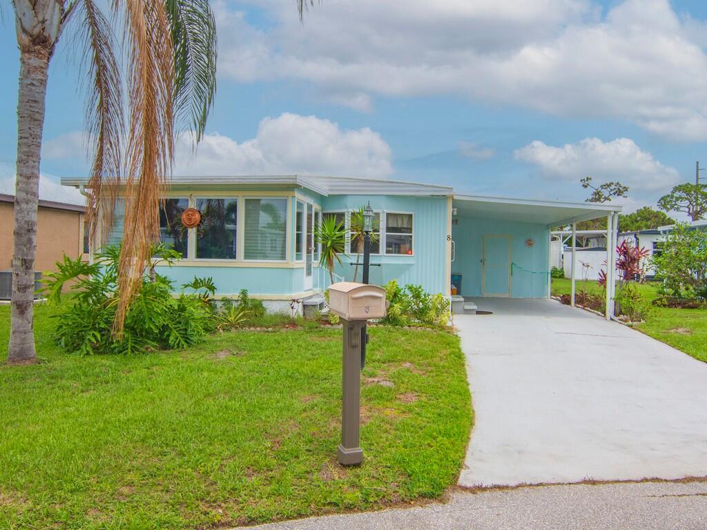 Spanish Lakes Riverfront - Residential