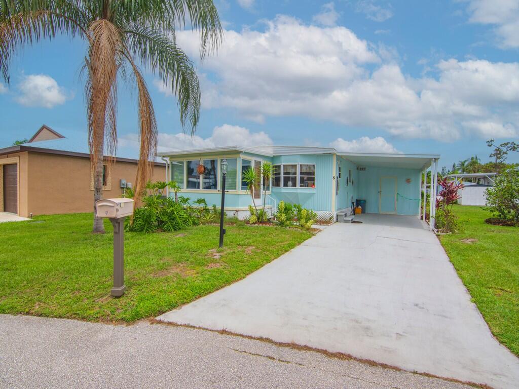 Spanish Lakes Riverfront - Residential