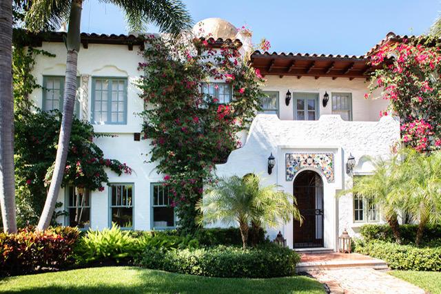 A special and important EL Cid compound residence on attractive Valencia Road. This exceptional 1920's property has been completely renovated to the highest standards. This remarkable residence offers complete privacy with lushly landscaped and gated grounds. The main home has an elegant living room, family room, open chef's kitchen with dining area, a wet bar and power room.  The kitchen and dining area opens to  a beautiful heated pool and spa,  outdoor dining area, covered pergola and terrace.  A covered loggia adjacent to the pool and terrace provide a perfect place to relax and entertain.

In the main house there are 5 bedrooms; one on the first floor could be a bedroom or den/office. Master bedroom on the second level has an adjacent sitting room, balcony with water views. There are also 3 guest bedrooms and upstairs laundry room.    The gated entry opens to an elegant driveway leading to a two car garage,second laundry room which could also be an office or exercise room. Upstairs separate guest cottage has living room, separate kitchen, bedroom and bath. Many upgrades to the home and property including: Sonos system, new A/C, electrical upgrading, new hot water heater, and out door lighting.