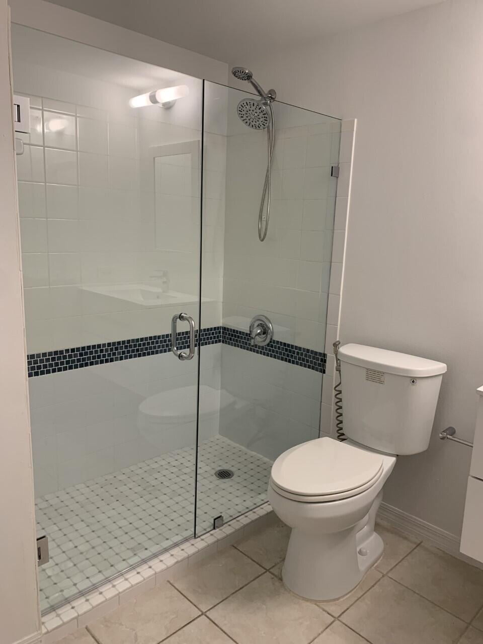 SPA AT SUNSET ISLES CONDOMINIUM - Residential Lease