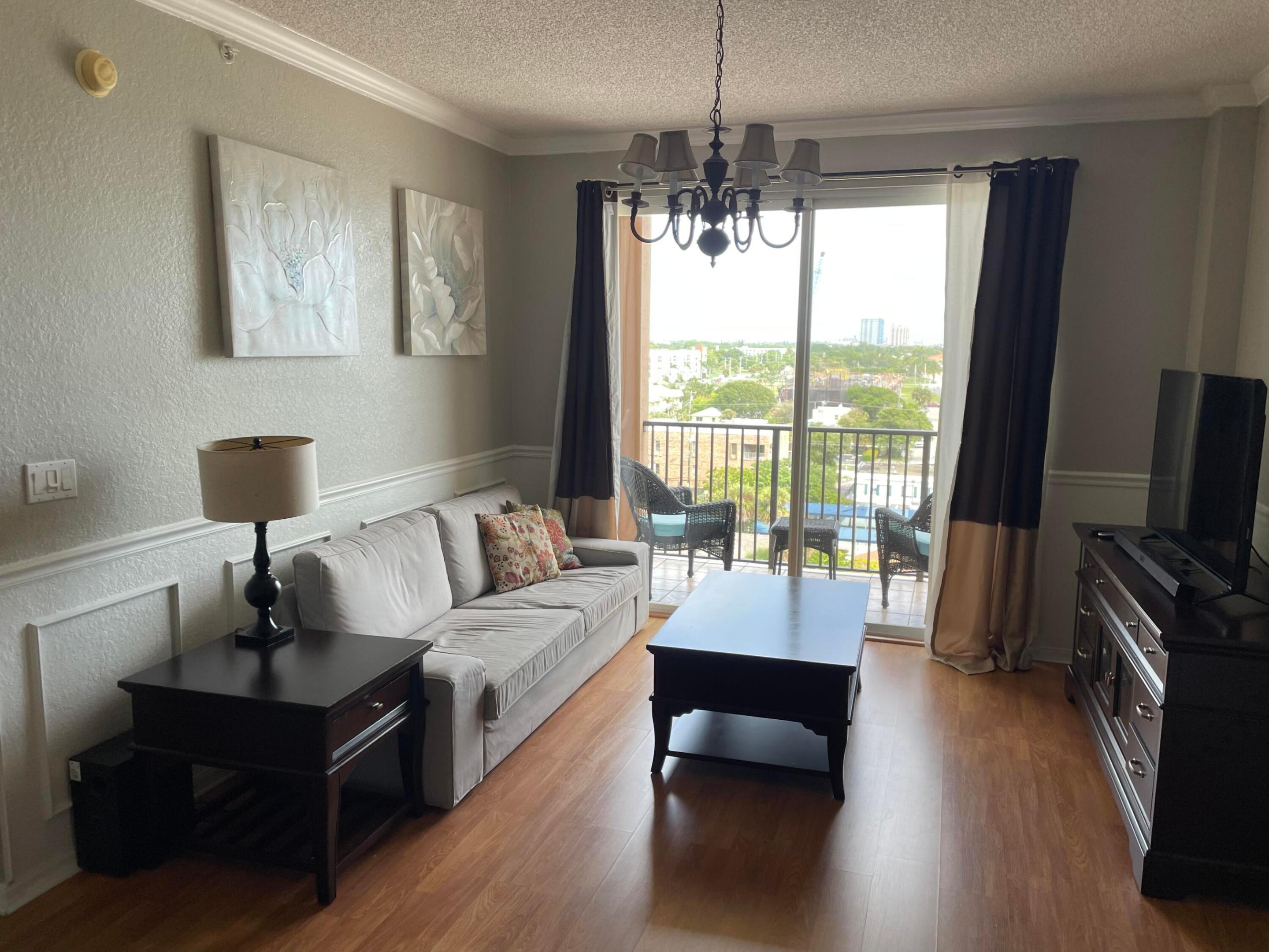 FLAGLER POINTE CONDO - Residential Lease