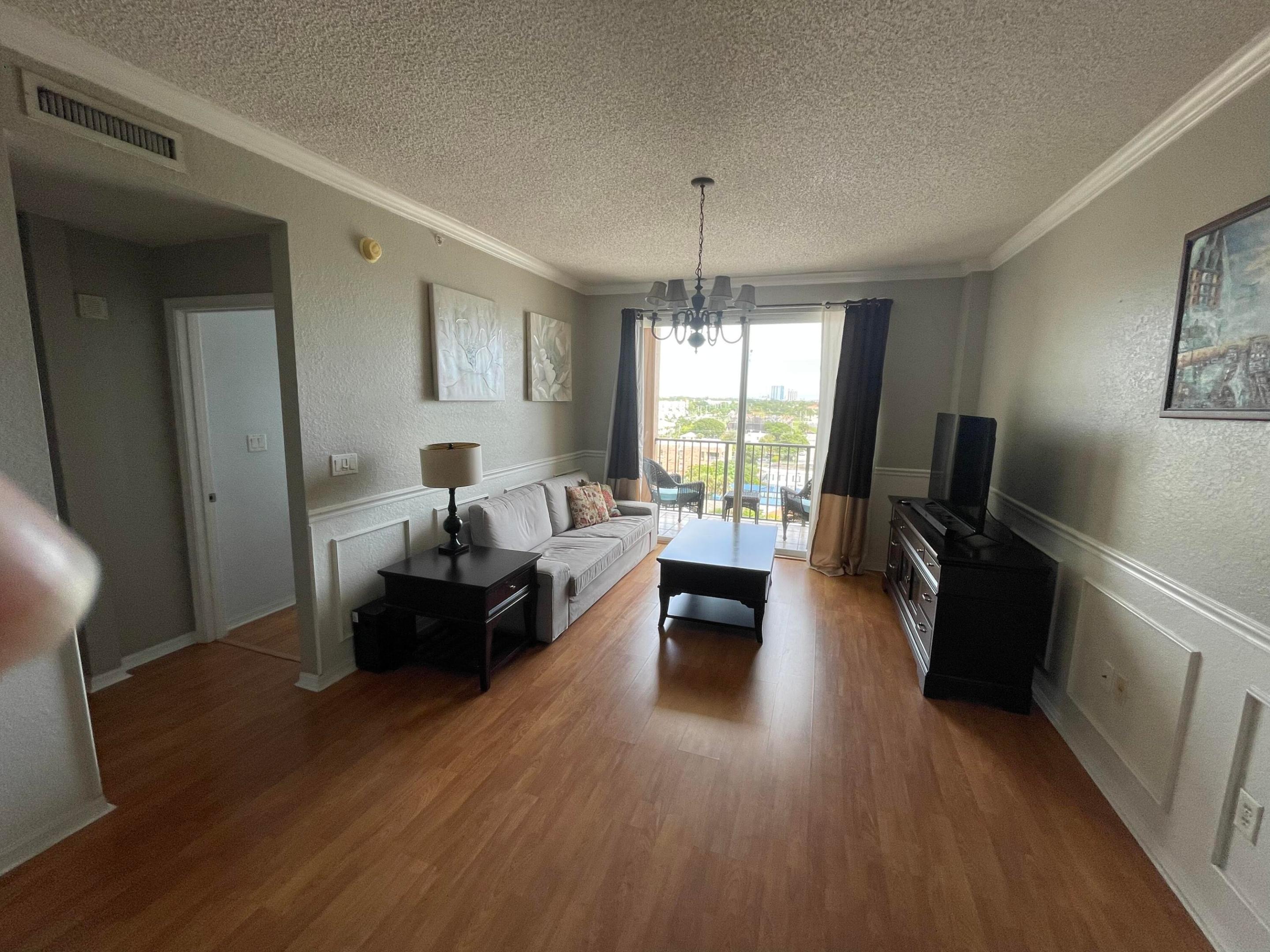 FLAGLER POINTE CONDO - Residential Lease