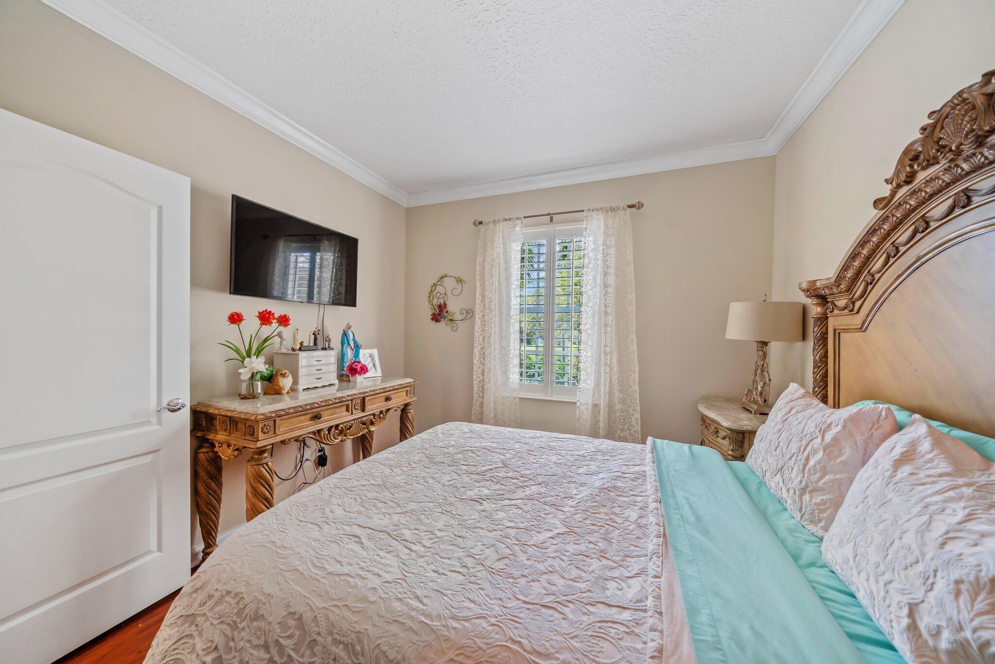 Riverwalk - Residential Lease