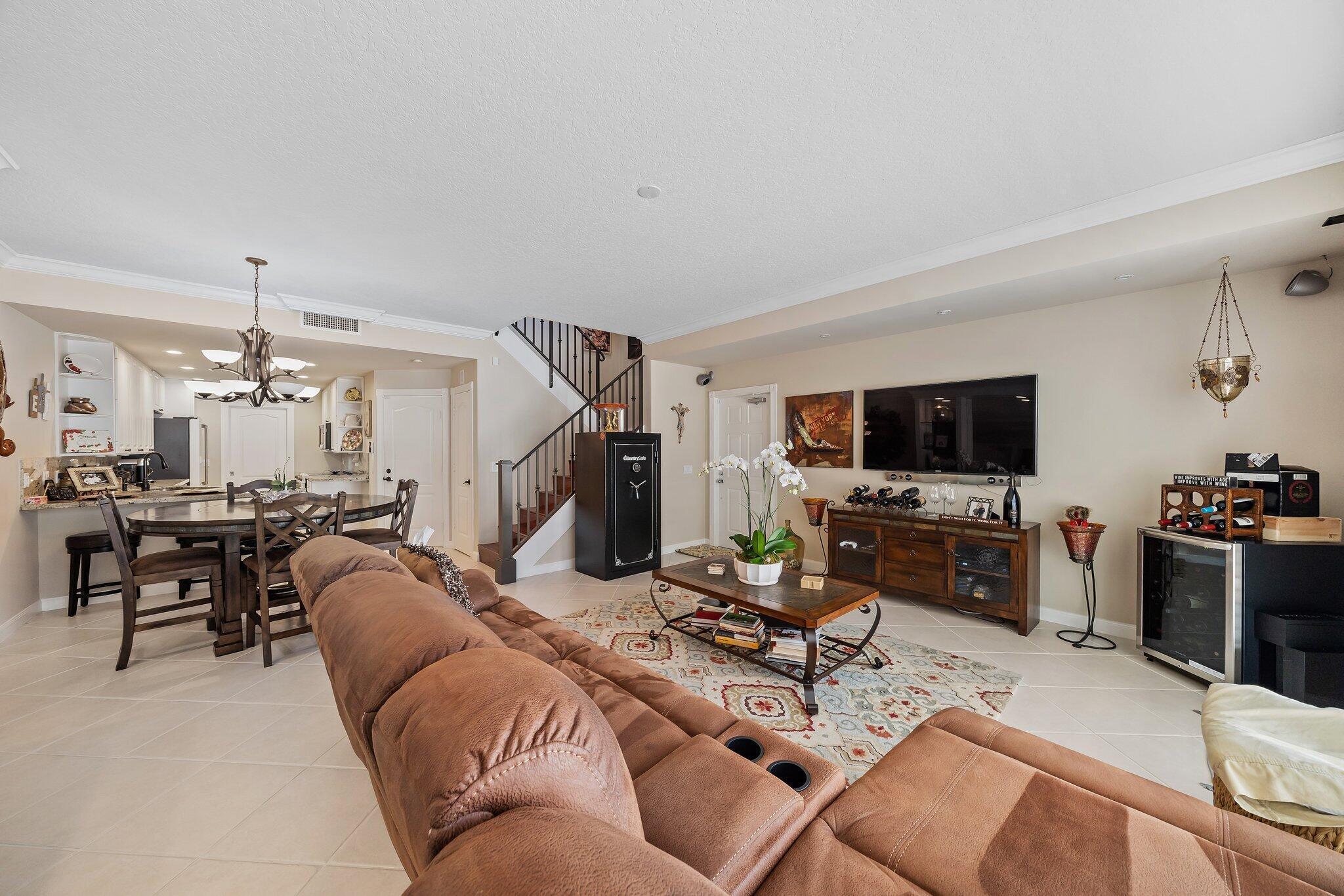 Riverwalk - Residential Lease