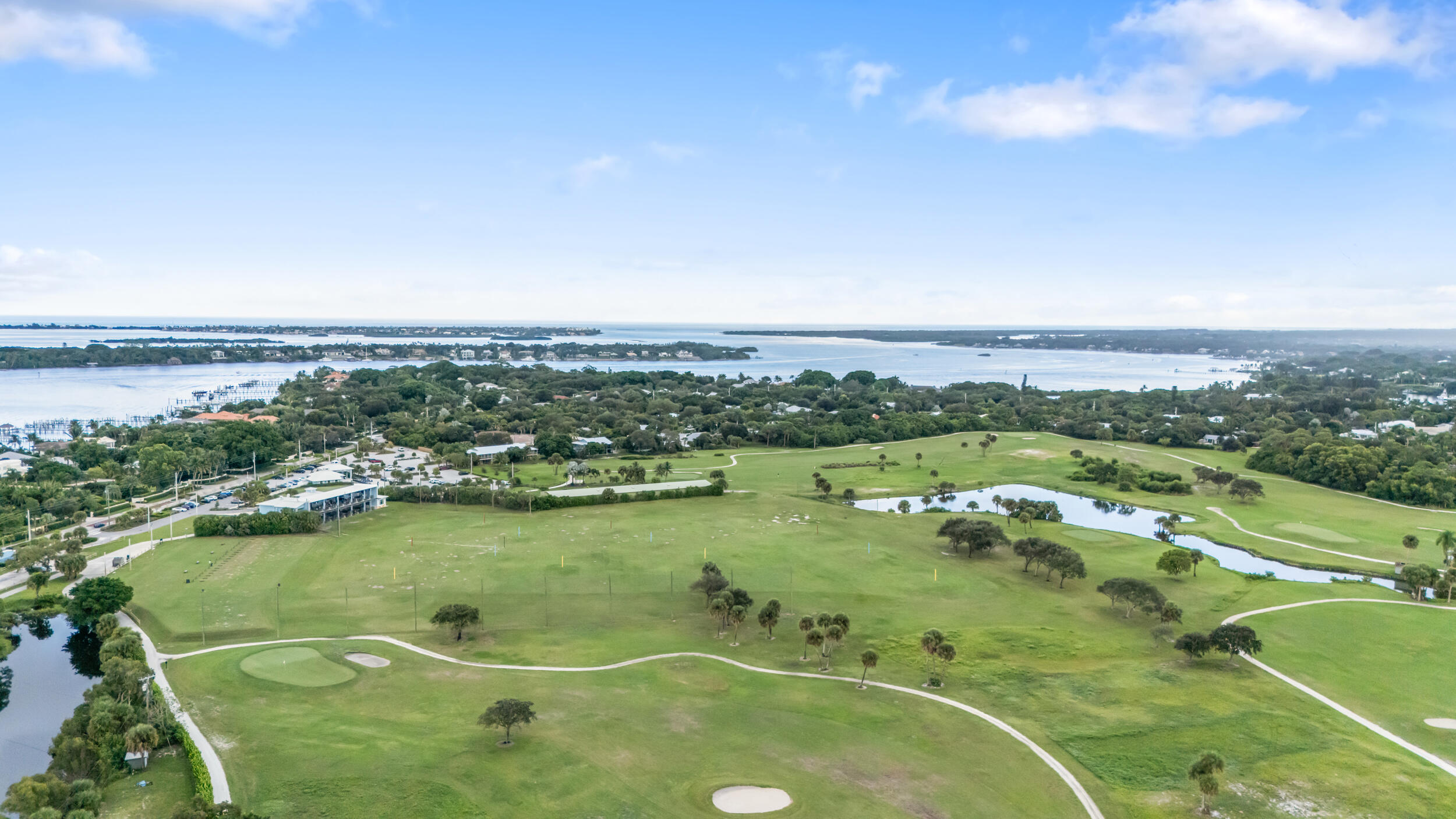 PARK SQUARE CONDO (AKA COUNTRY MEADOWS CONDO) - Residential