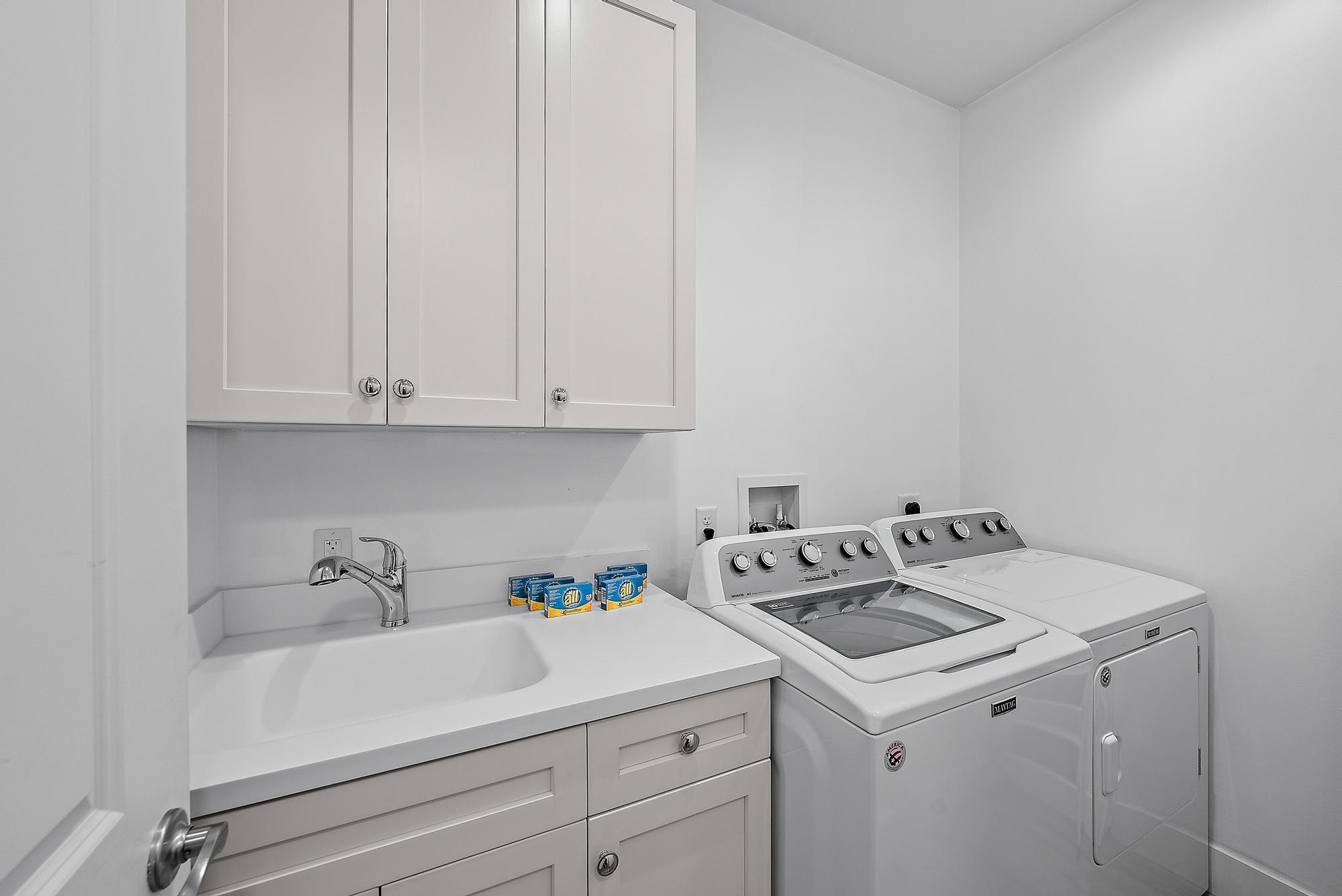 BELLA VILLAGGIO - Residential Lease