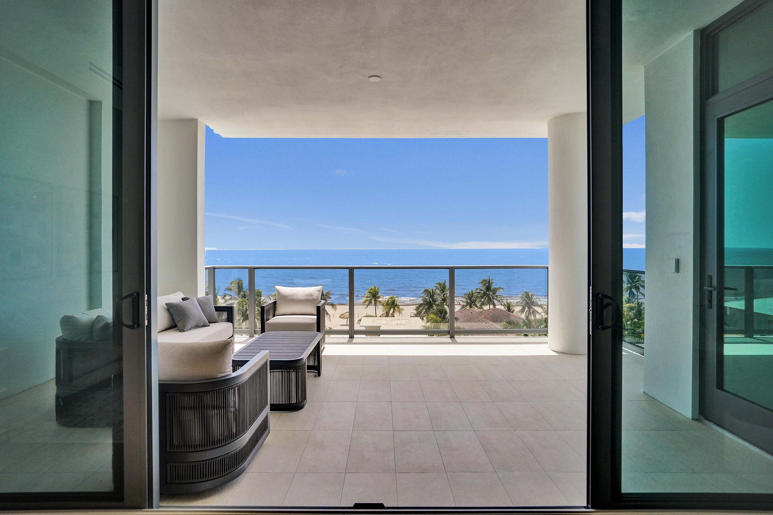 BLOUNT BROS POMPANO BEACH - Residential